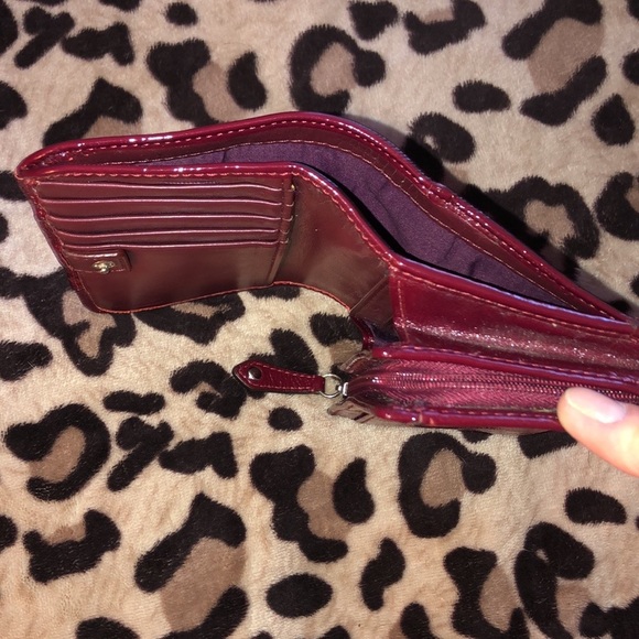 COACH shoulder/crossbody bag and matching wallet. - Picture 9 of 11